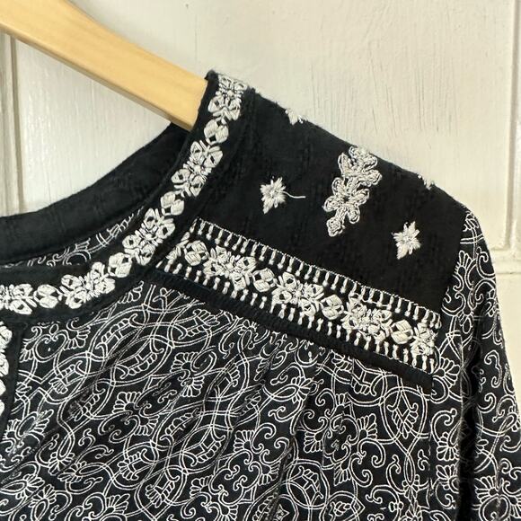 Lucky Brand Embroidered Bohemian Top V Neck Womens Size 1X Tunic Metallic Accent - Picture 7 of 9
